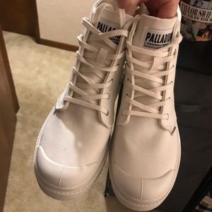 Palladium White Boots